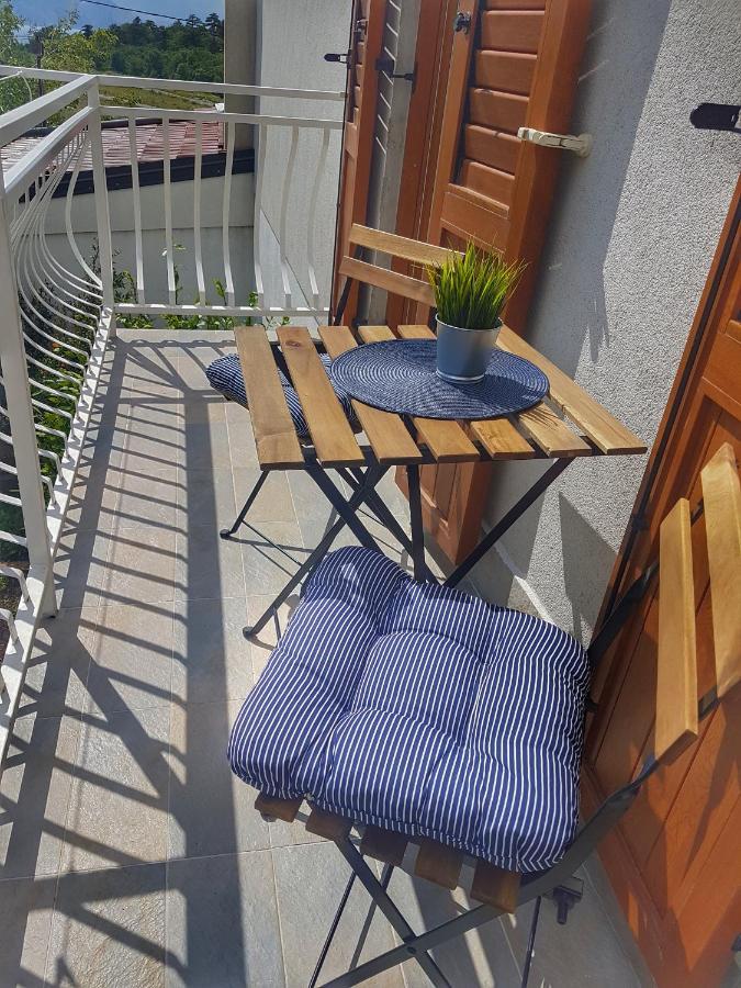 Apartman Luka Светий Юрай Екстер'єр фото