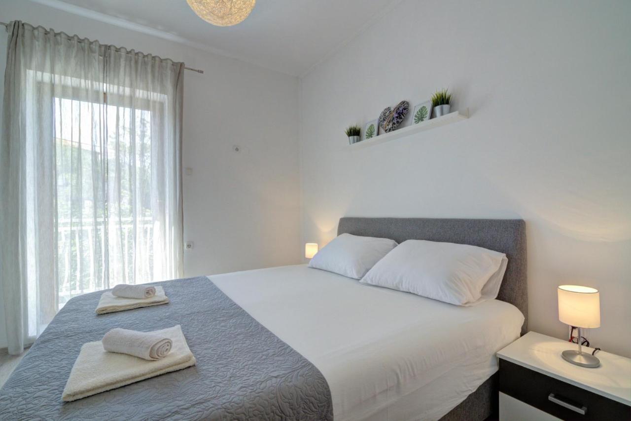 Apartman Luka Светий Юрай Екстер'єр фото