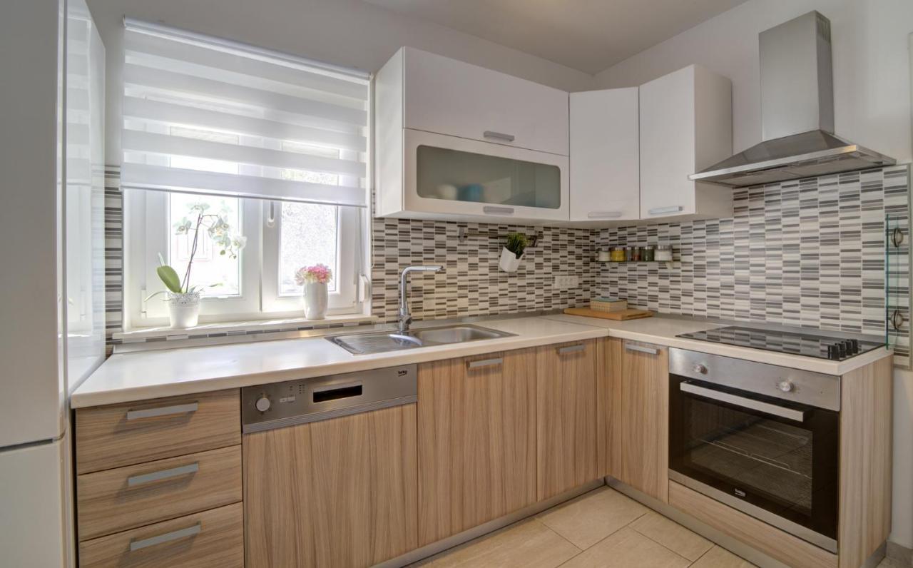Apartman Luka Светий Юрай Екстер'єр фото
