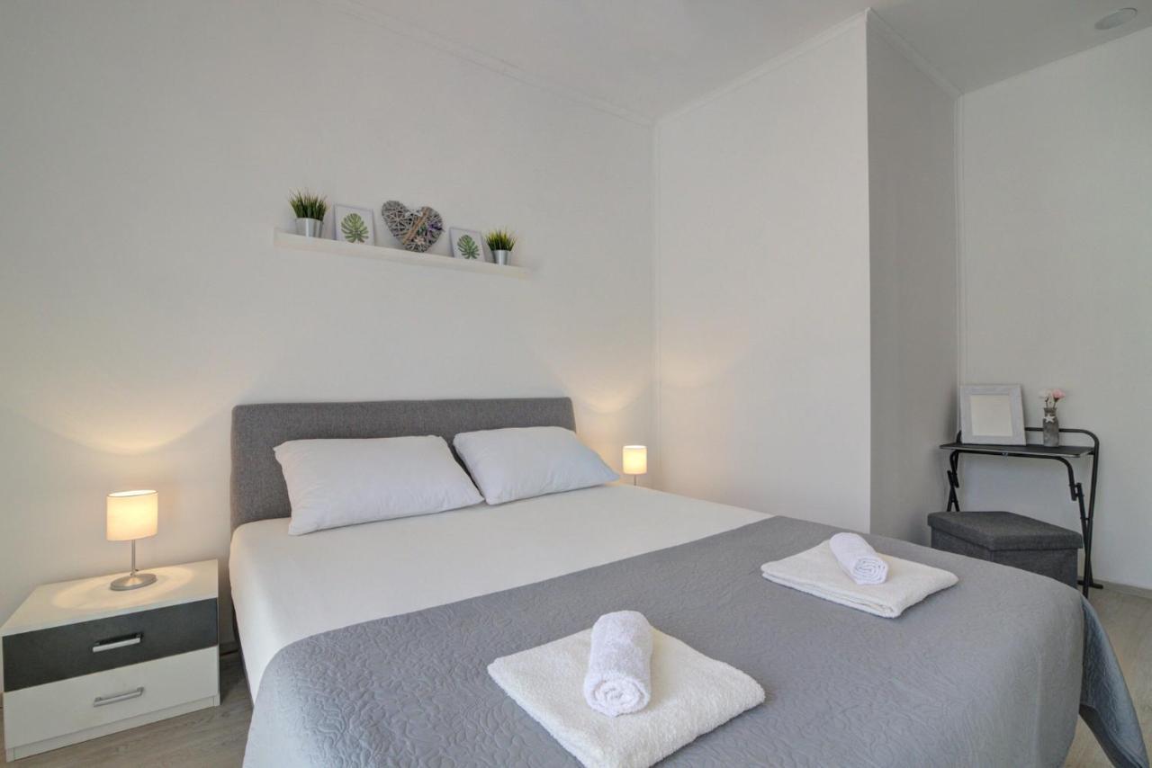 Apartman Luka Светий Юрай Екстер'єр фото