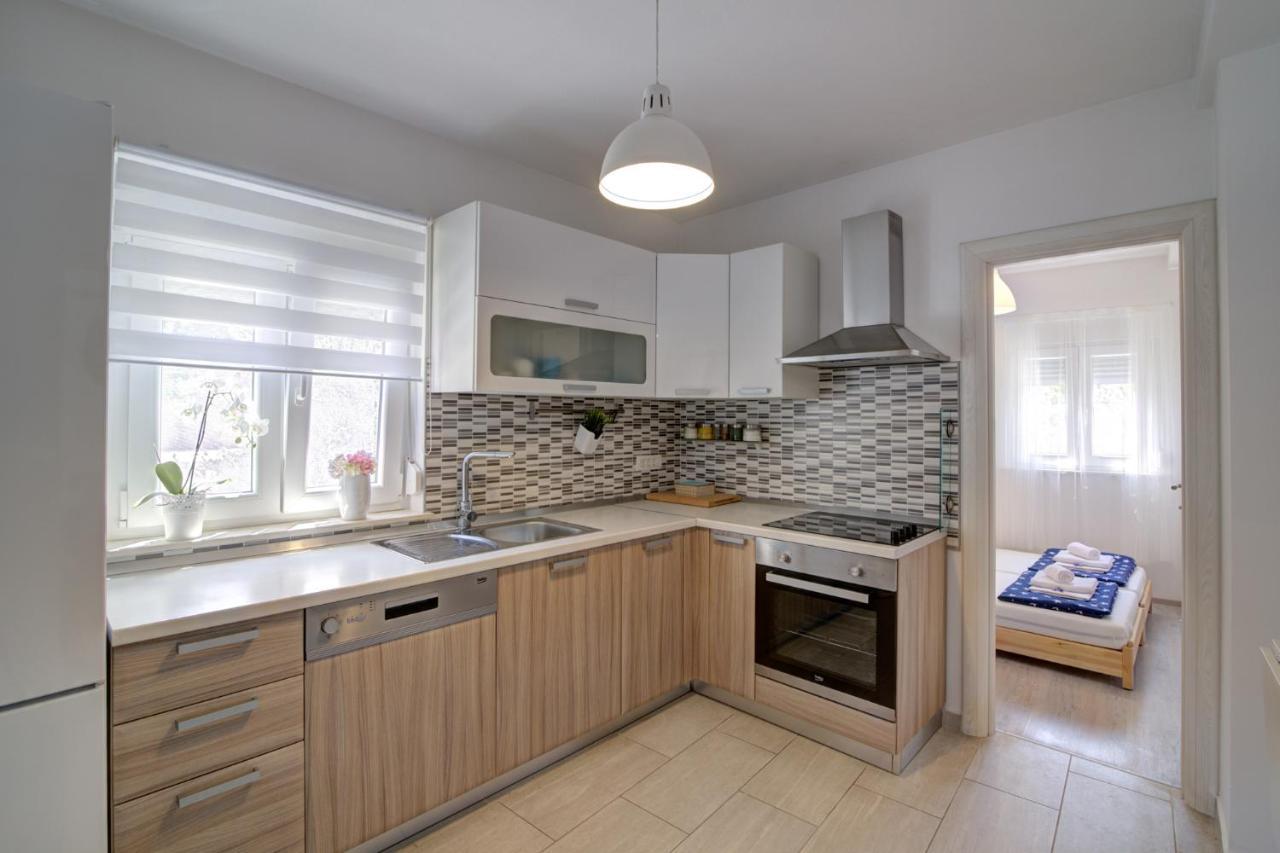 Apartman Luka Светий Юрай Екстер'єр фото